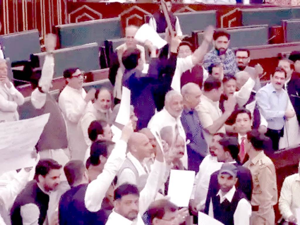 Clash between BJP and Congress MLAs in Jammu and Kashmir Assembly